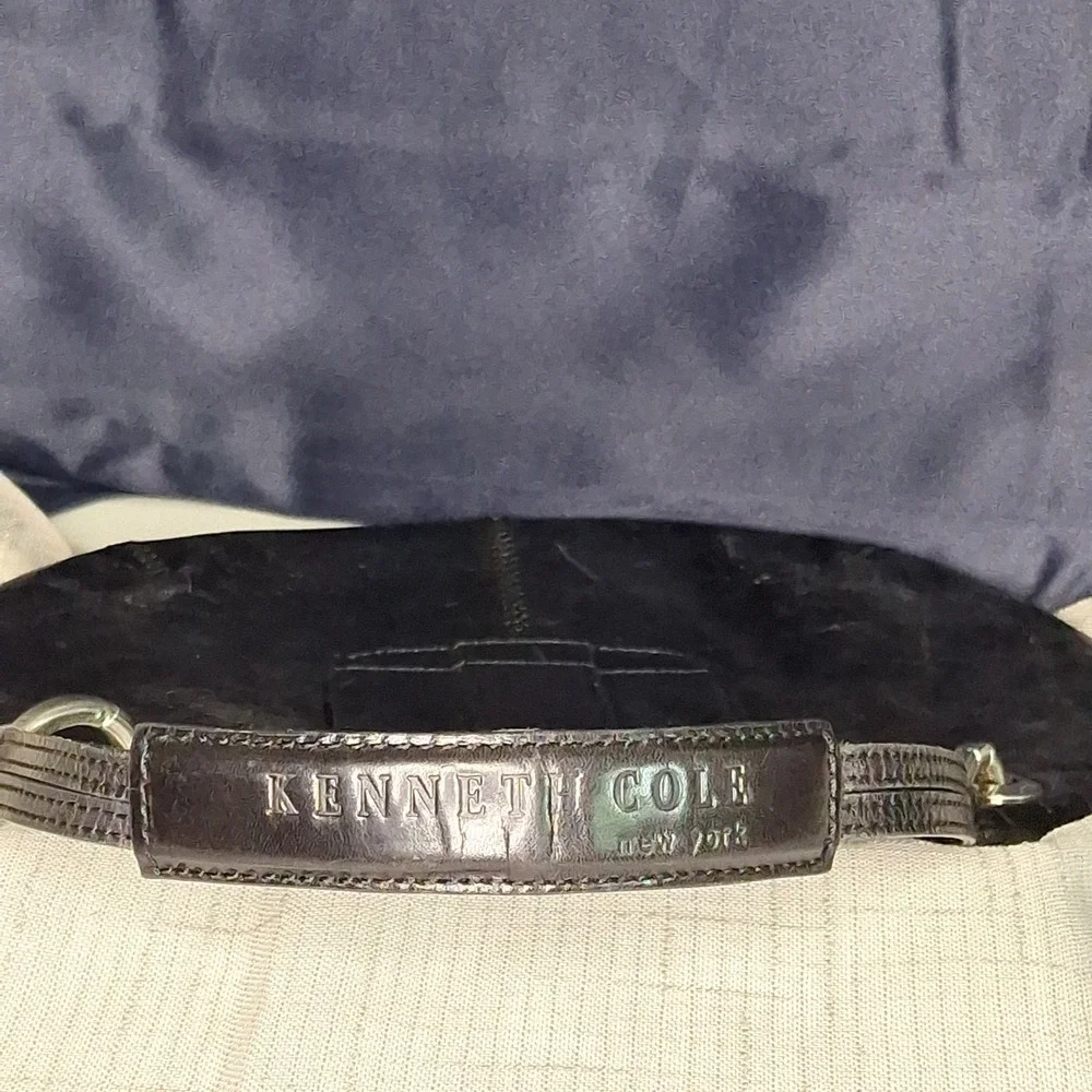 Kenneth Cole New York Black Leather Med Small Hobo Buckle Accent Handbag Purse